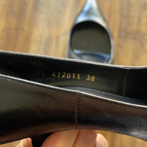 AUTHENTIC YSL OPYUM PUMPS - Picture 8 of 9